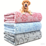 Soft sherpa fleece paw print dog blanket warm cozy for dogs of all sizes